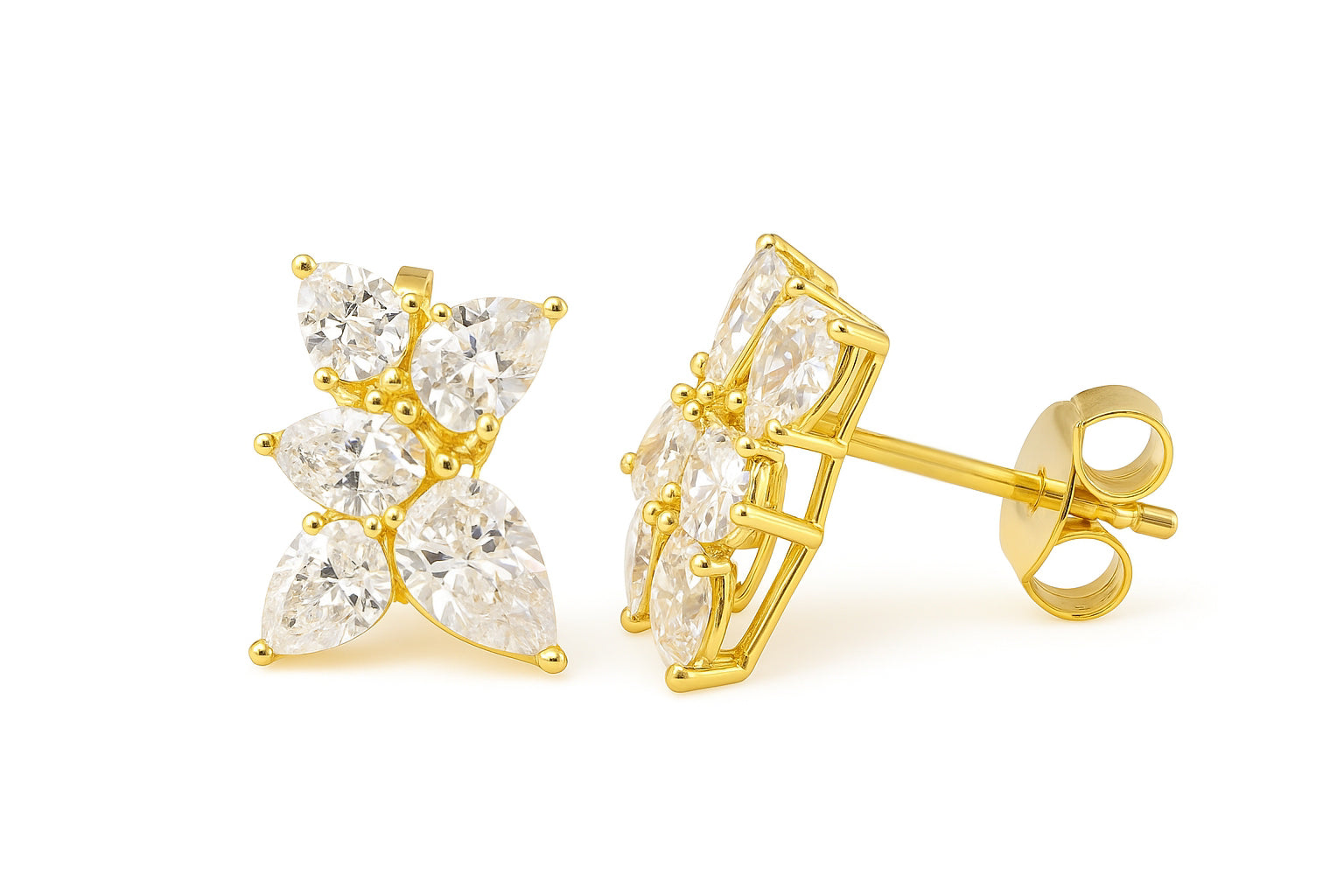 Fifth Element earrings in yellow gold featuring five pear-shaped lab-grown diamonds in a radiant cluster