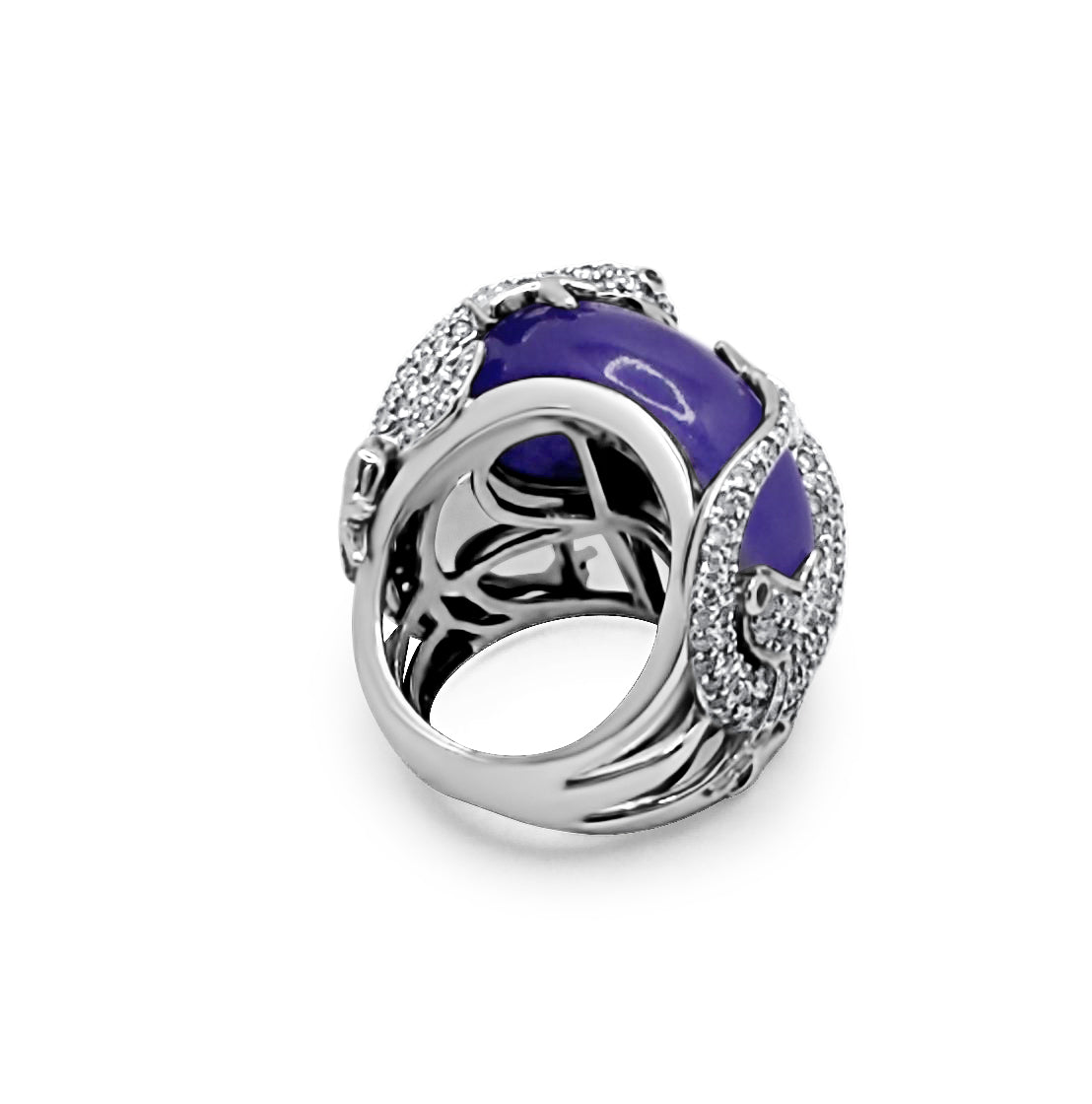 Back view of Lizard Hugs Ring showing fine craftsmanship and detailed lizard design in white gold