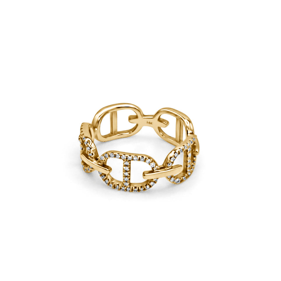 Money Link Pavé Ring in solid gold with sustainable diamonds, flat front product shot
