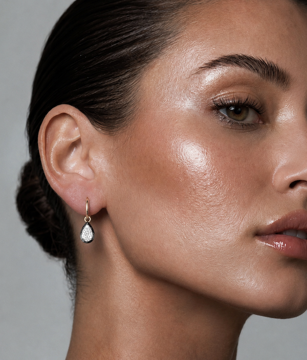 Five Kings Georgian hoop earrings in yellow gold and black rhodium on model — Waltz Diamonds