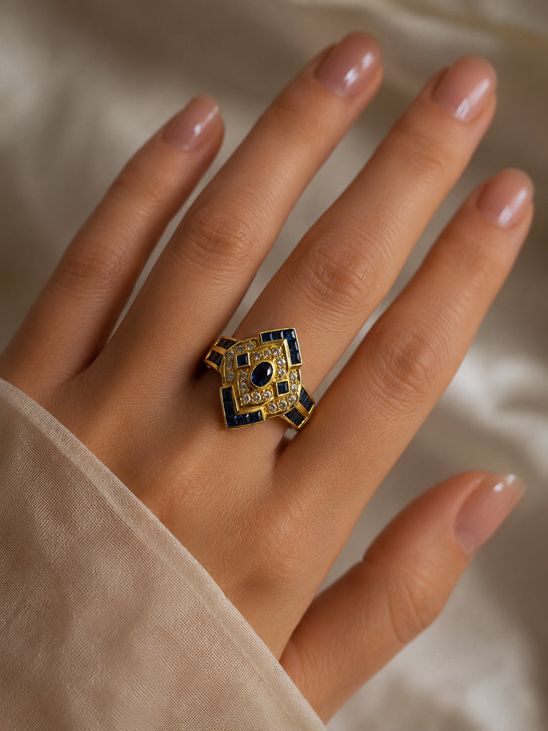 I am royalty ring blue sapphire and diamonds 18k vintage ring — Waltz Diamonds