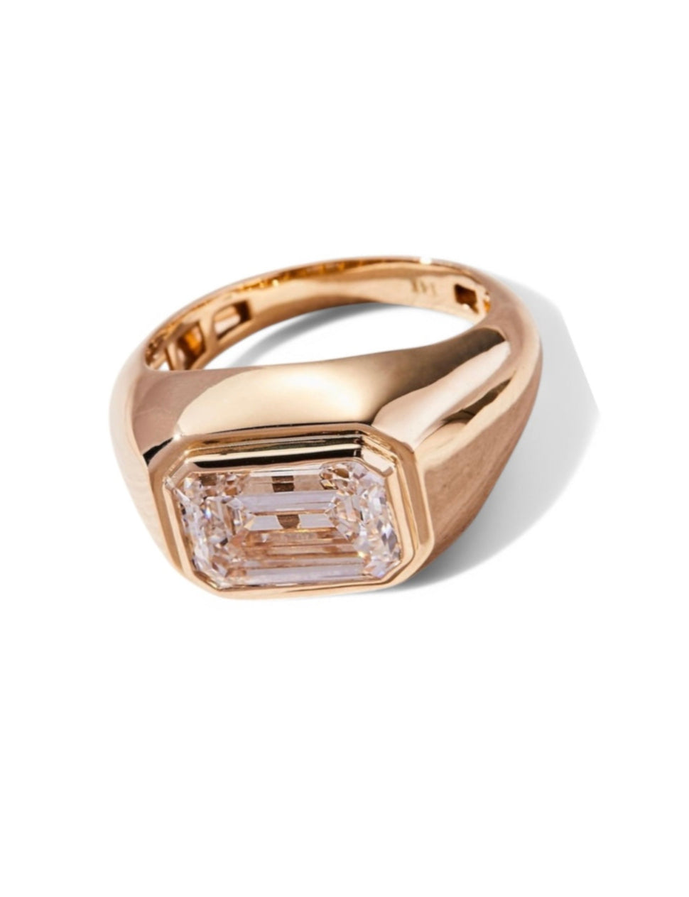 Femme Forte Signet Ring