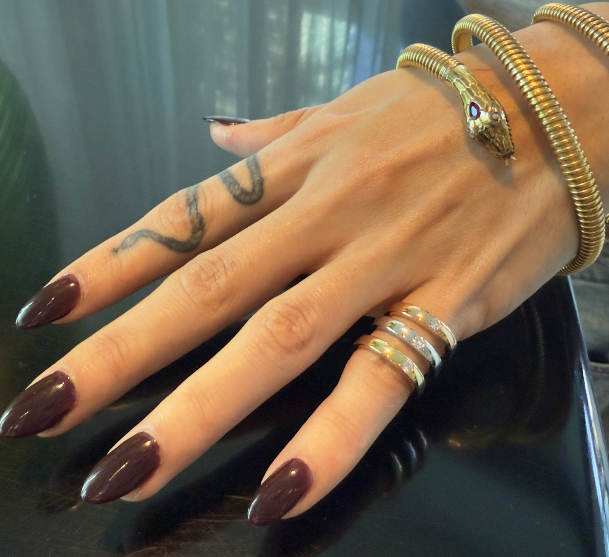 Champagne Please Pinky Ring - Waltz Diamonds