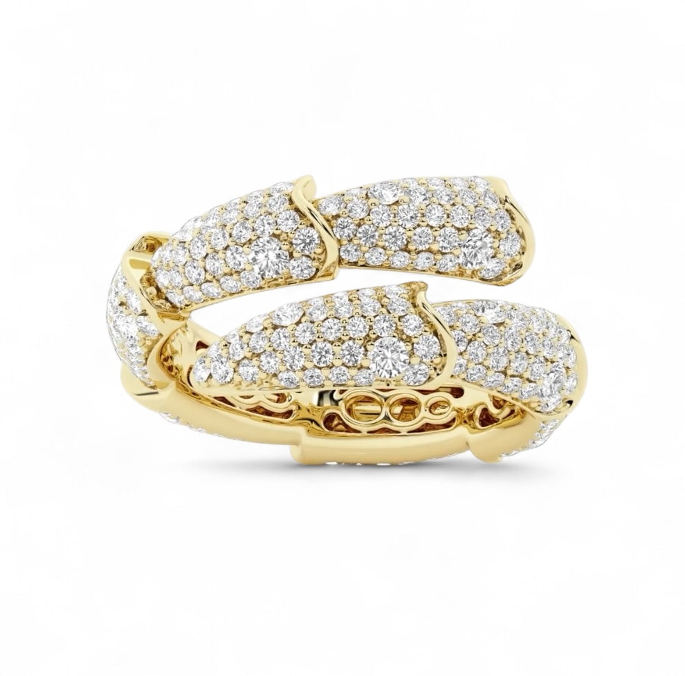 Eclipse Coil pavé diamond wrap ring in 18k yellow gold – front view